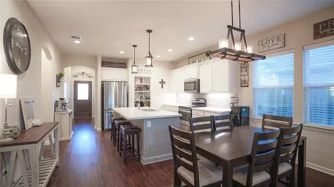 Kitchen - 2113 Mountain Wind Loop, Bryan, TX 77807 photo 4 of 5