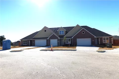 2010 Reagan Ct, Bryan, TX 77802