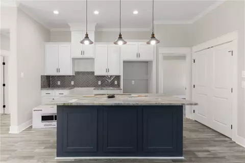 601 Ash St, Bryan, TX 77803 photo 4