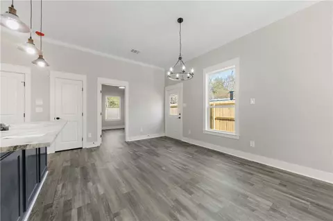 601 Ash St, Bryan, TX 77803 photo 3
