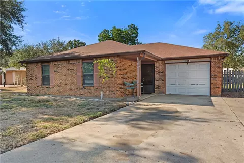 2505 Conquest Cir, Bryan, TX 77803 photo 2