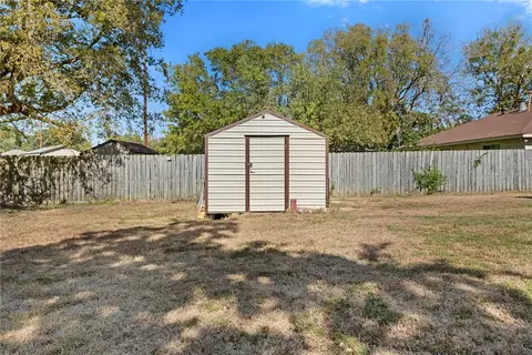 2505 Conquest Cir, Bryan, TX 77803 photo 20