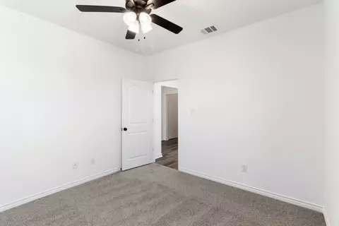 1932 Stubbs Dr, Bryan, TX 77807 photo 12