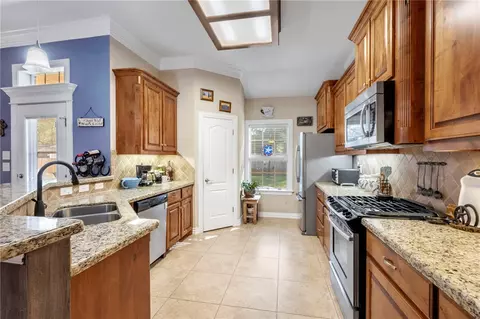 Kitchen - 2302 Bastrop Cir, Bryan, TX 77808 photo 2 of 3