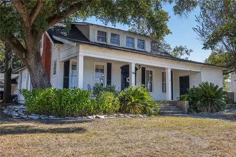 316 Brosig Ave, Navasota, TX 77868