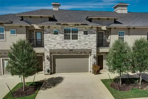 3324 Papa Bear Dr, College Station, TX 77845