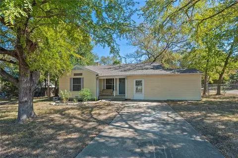 601 N Avenue E, Bryan, TX 77801