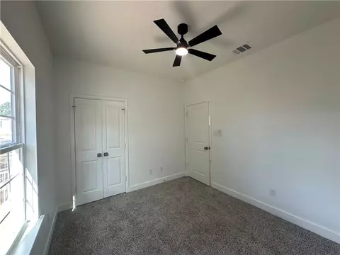3701 Iverson Dr, Bryan, TX 77803 photo 13