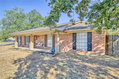 Exterior - 3501 Midwest Dr, Bryan, TX 77802 photo 2 of 6