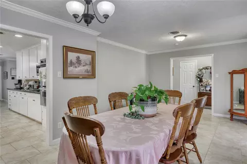 Dining - 3501 Midwest Dr, Bryan, TX 77802 photo 2 of 3