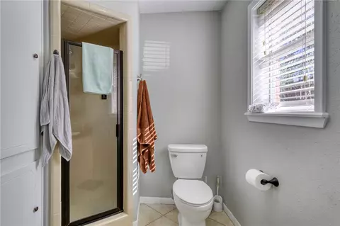 Bath - 3501 Midwest Dr, Bryan, TX 77802 photo 2 of 3