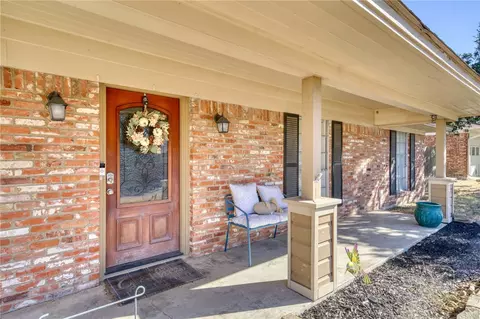 Exterior - 3501 Midwest Dr, Bryan, TX 77802 photo 4 of 6