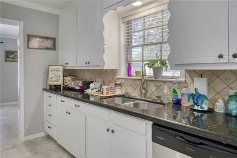 Kitchen - 3501 Midwest Dr, Bryan, TX 77802 photo 2 of 4