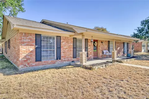 Exterior - 3501 Midwest Dr, Bryan, TX 77802 photo 3 of 6