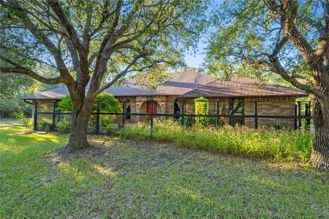 2505 Fitzgerald Cir, College Station, TX 77845
