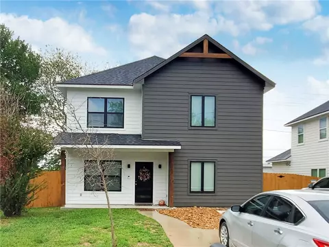 106 A Sterling St, College Station, TX 77840