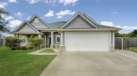 2701 Lynnwood Ct, Bryan, TX 77807