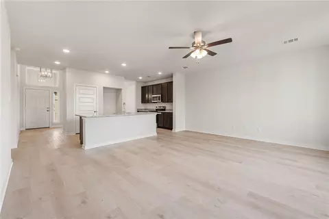 5661 Fox Bluff Dr, Bryan, TX 77807 photo 21