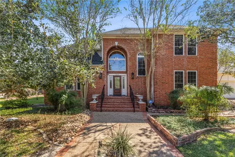 2110 Bent Oak St, College Station, TX 77845