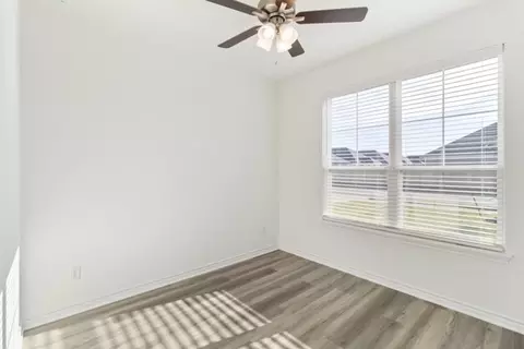 1924 Stubbs Dr, Bryan, TX 77807 photo 15