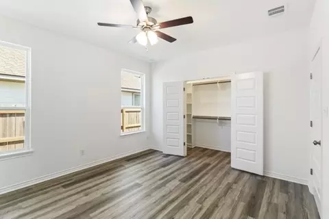 1924 Stubbs Dr, Bryan, TX 77807 photo 13