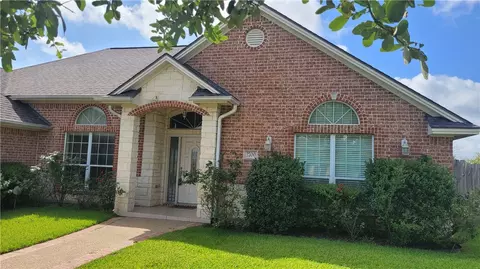2700 Colony Glen Dr, Bryan, TX 77808
