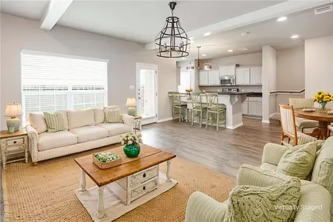 3519 Summerway Dr, College Station, TX 77845