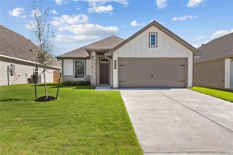6049 Badger St, Bryan, TX 77807