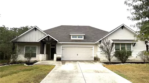 17320 Cedar Rock Ct, College Station, TX 77845