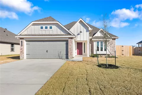 7808 Redbud Rd, Navasota, TX 77868