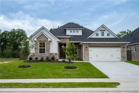 4015 Pacific Crest Way, Bryan, TX 77802