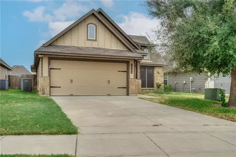 1054 Venice Dr, Bryan, TX 77808