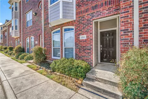 1198 Jones Butler Road 204, College Station, TX 77840