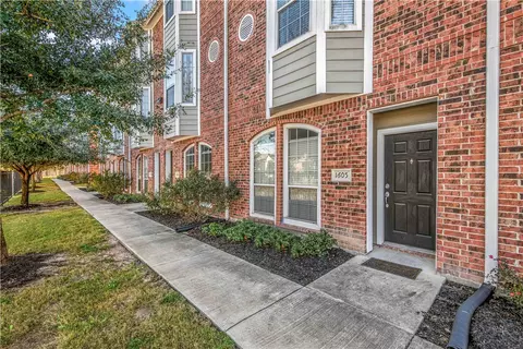 1198 Jones Butler Road 1605, College Station, TX 77840