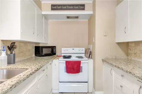 Kitchen - 520 Helena St, Bryan, TX 77801 photo 2 of 4