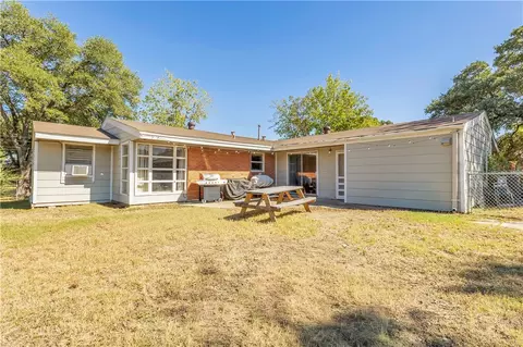 Exterior - 520 Helena St, Bryan, TX 77801 photo 4 of 5