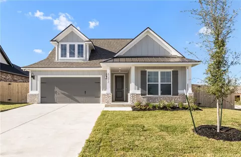 4093 Crestmont Dr, College Station, TX 77845