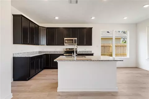 5669 Fox Bluff Dr, Bryan, TX 77807 photo 25