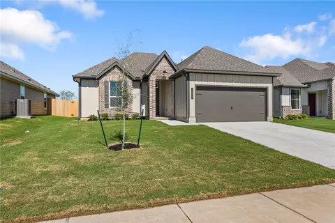 5669 Fox Bluff Dr, Bryan, TX 77807 photo 2