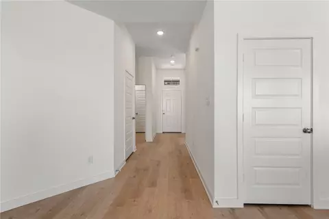 5669 Fox Bluff Dr, Bryan, TX 77807 photo 12