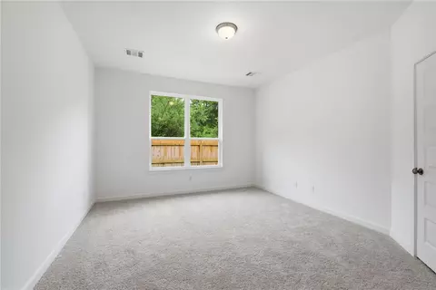 Bedroom - 5689 Fox Bluff Dr, Bryan, TX 77807 photo 2 of 11