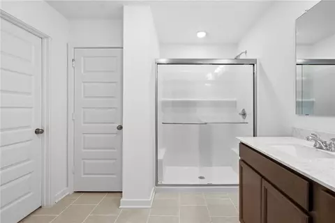 Entry Way - 5689 Fox Bluff Dr, Bryan, TX 77807 photo 5 of 7