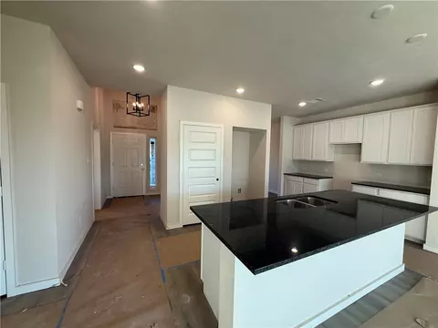 1382 Kingsgate Dr, Bryan, TX 77807 photo 5