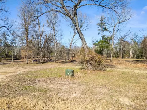 6536 Castenson Rd, Bryan, TX 77808 photo 3