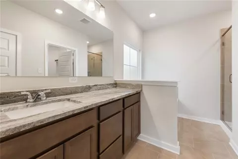 Bath - 2417 Rooke Rd, Bryan, TX 77807 photo 2 of 3