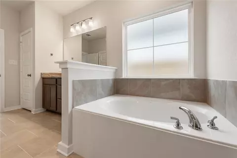 Bath - 2417 Rooke Rd, Bryan, TX 77807 photo 3 of 3