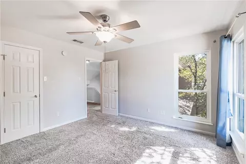 2827 Oakside Dr, Bryan, TX 77802 photo 18