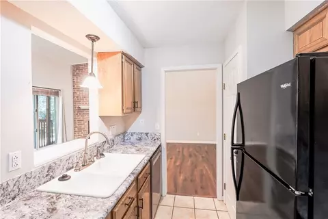 2827 Oakside Dr, Bryan, TX 77802 photo 9