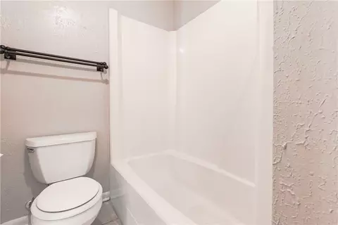 2827 Oakside Dr, Bryan, TX 77802 photo 15