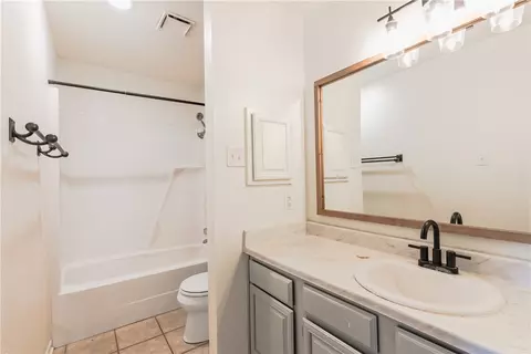 2827 Oakside Dr, Bryan, TX 77802 photo 19